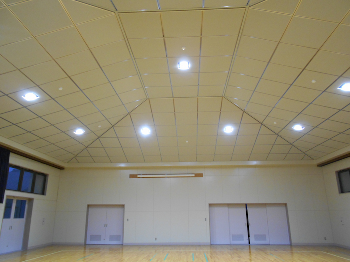 練馬区立練馬中学校武道場天井等落下防止対策改修工事