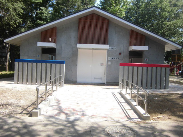 善福寺川緑地トイレ改築工事